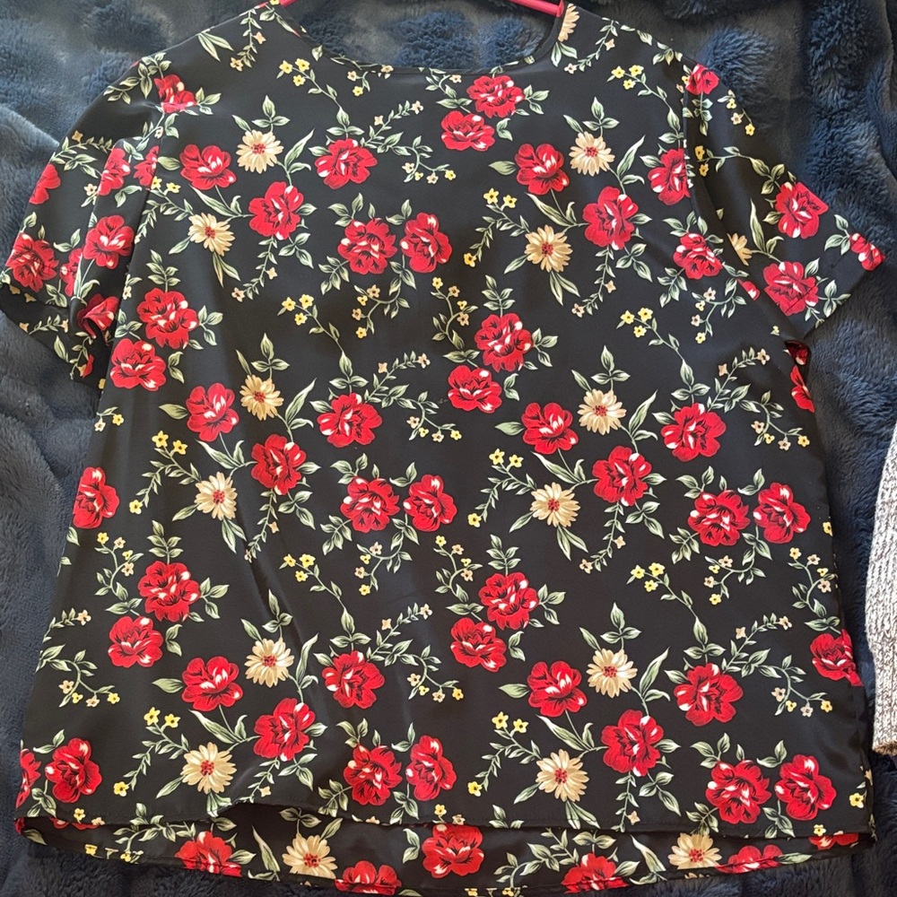 Floral Black and Red Women's Top